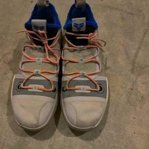 COPY - nike kobe ad exodus moon particle